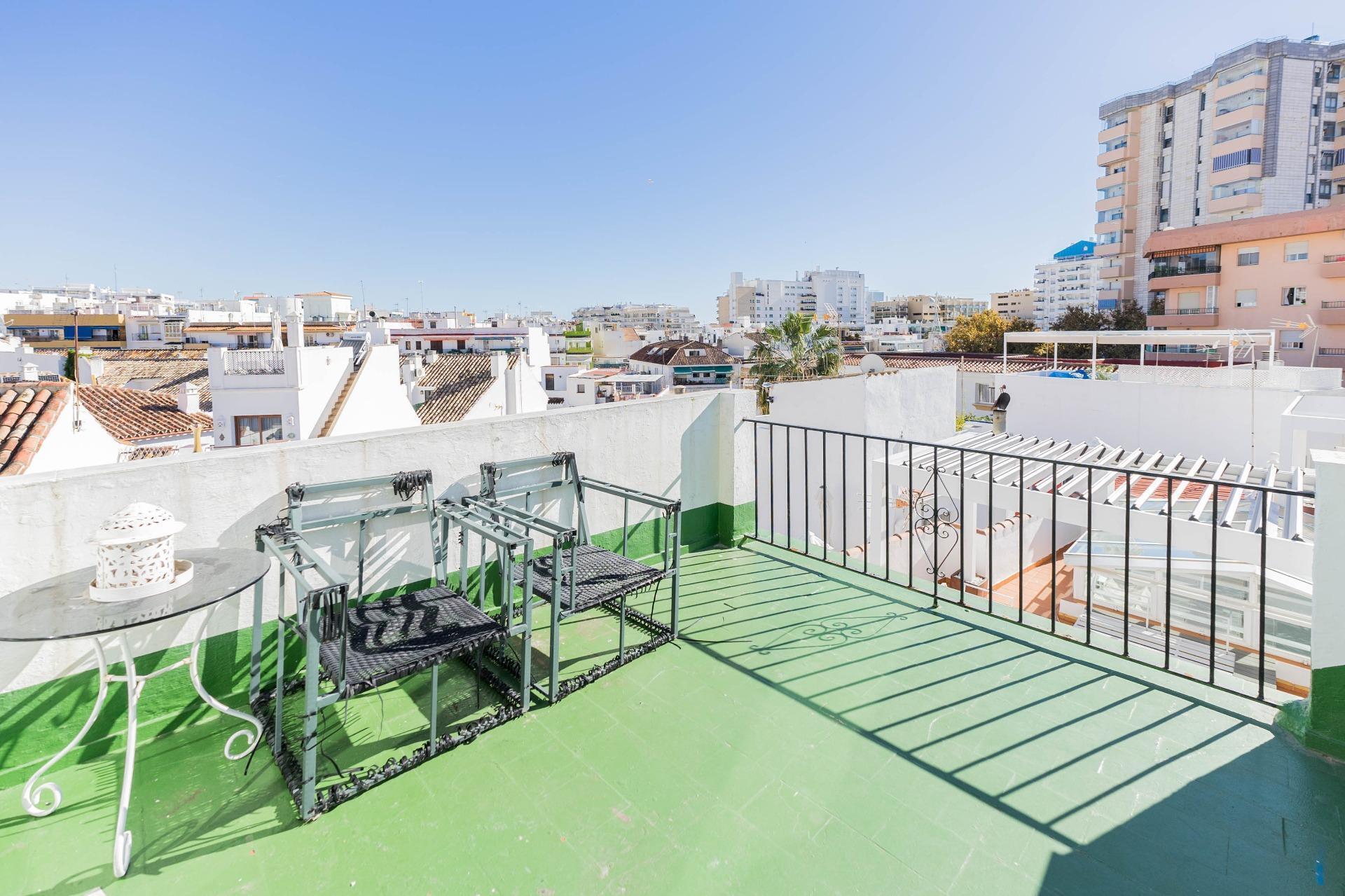 Edificio residencial en Marbella, Málaga en venta Foto del edificio- Imagen 1 de 38