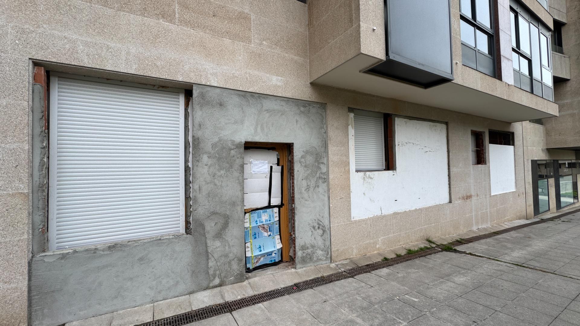 Local en Vigo, Pontevedra en venta Foto del edificio- Imagen 1 de 9