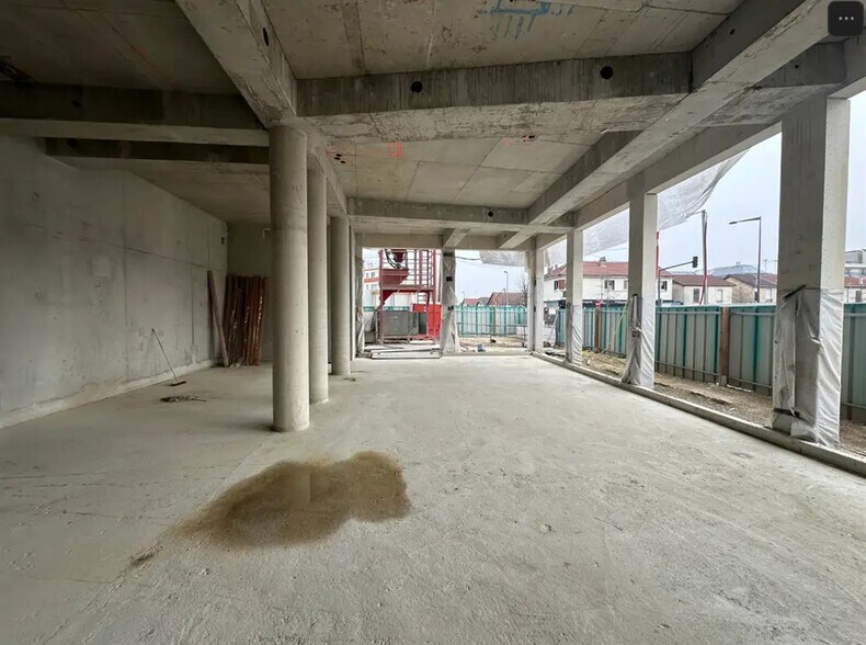 79 Av Du Mal De Lattre De Tassigny, Créteil en alquiler - Foto del edificio - Imagen 2 de 12