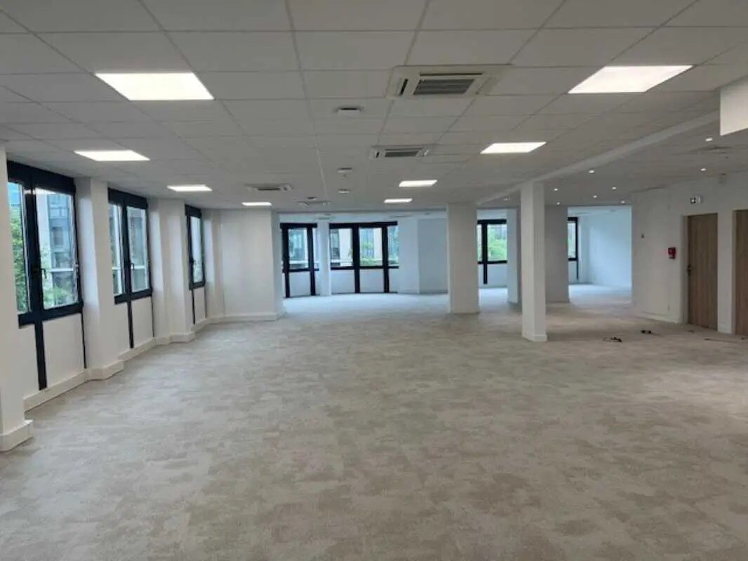 58-60 Avenue Du Général Leclerc, Bourg-la-Reine en venta Foto del interior- Imagen 1 de 18