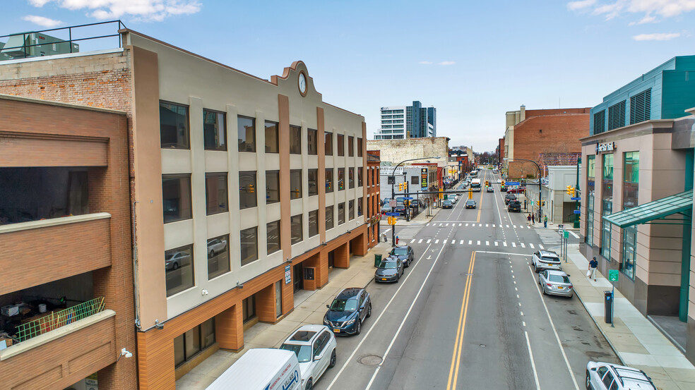 392 Pearl St, Buffalo, NY en alquiler - Foto del edificio - Imagen 3 de 10