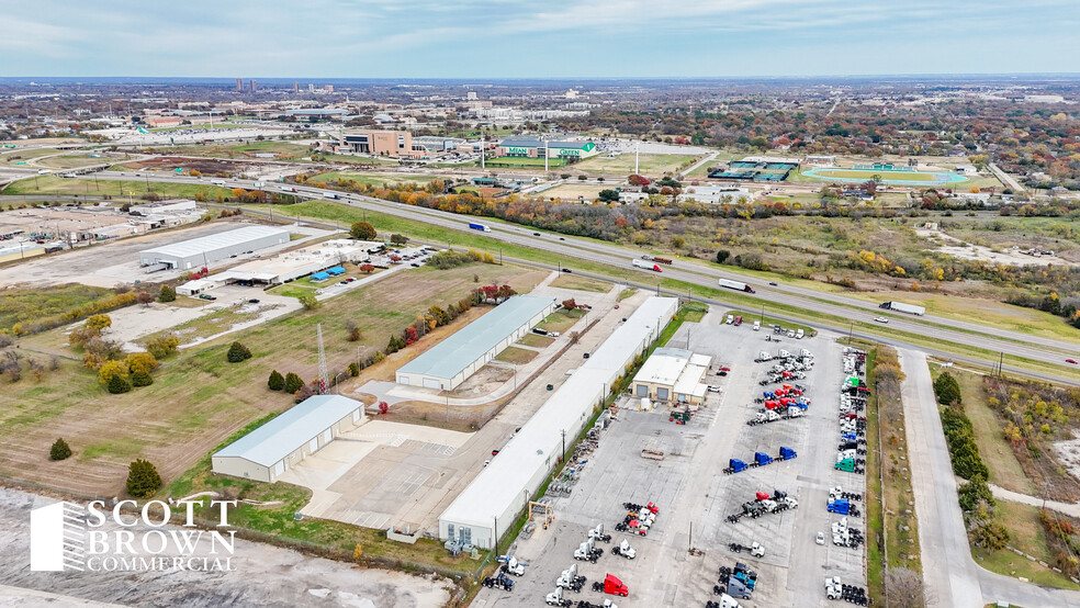 1512 I-35 W, Denton, TX en alquiler - Foto del edificio - Imagen 3 de 12