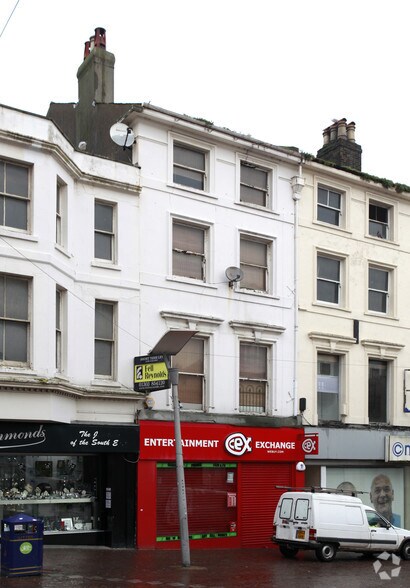 32 Sandgate Rd, Folkestone en venta - Foto del edificio - Imagen 2 de 3