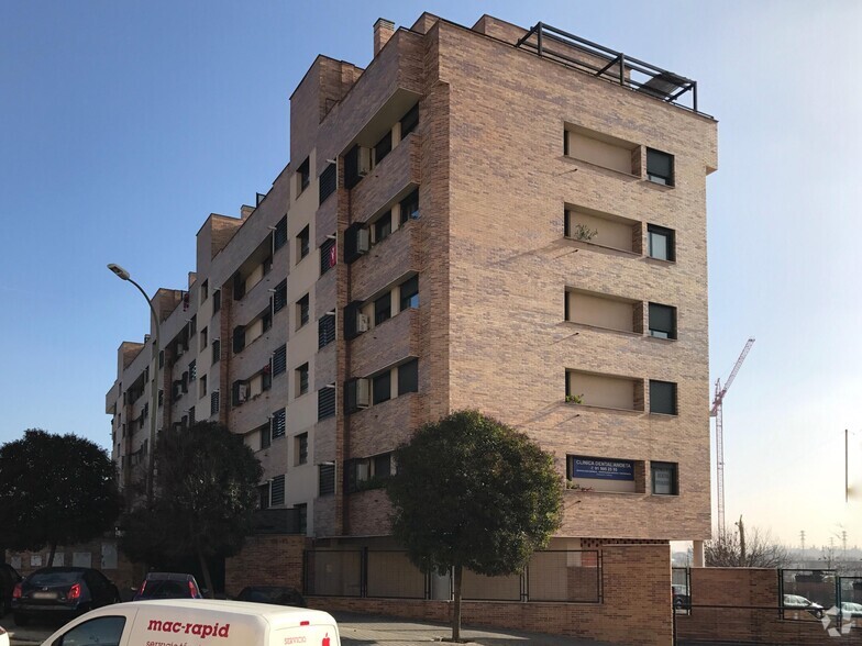 Edificios residenciales en Madrid, MAD en venta - Foto del edificio - Imagen 3 de 4