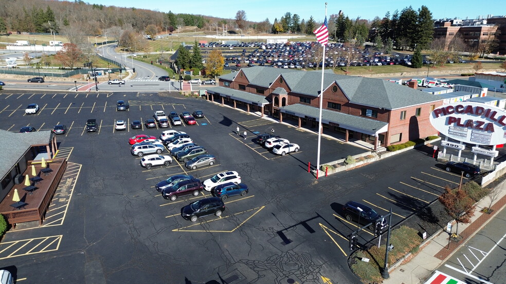 490 Shrewsbury St, Worcester, MA en alquiler - Foto del edificio - Imagen 3 de 14