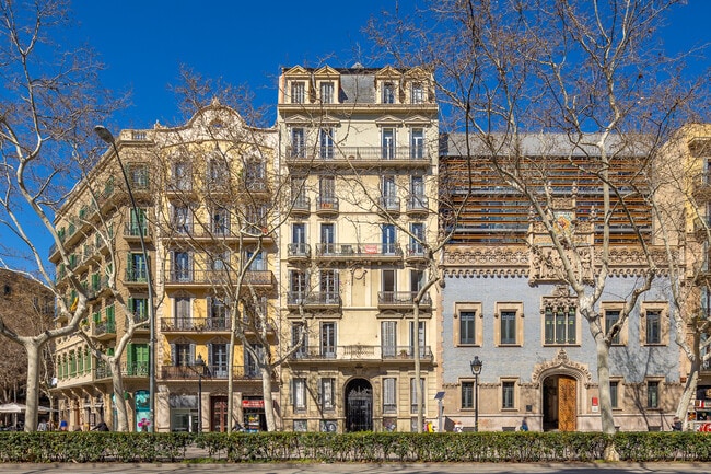 Más detalles de Gran Vía Corts Catalanes, 473, Barcelona - Edificio residencial​ en venta