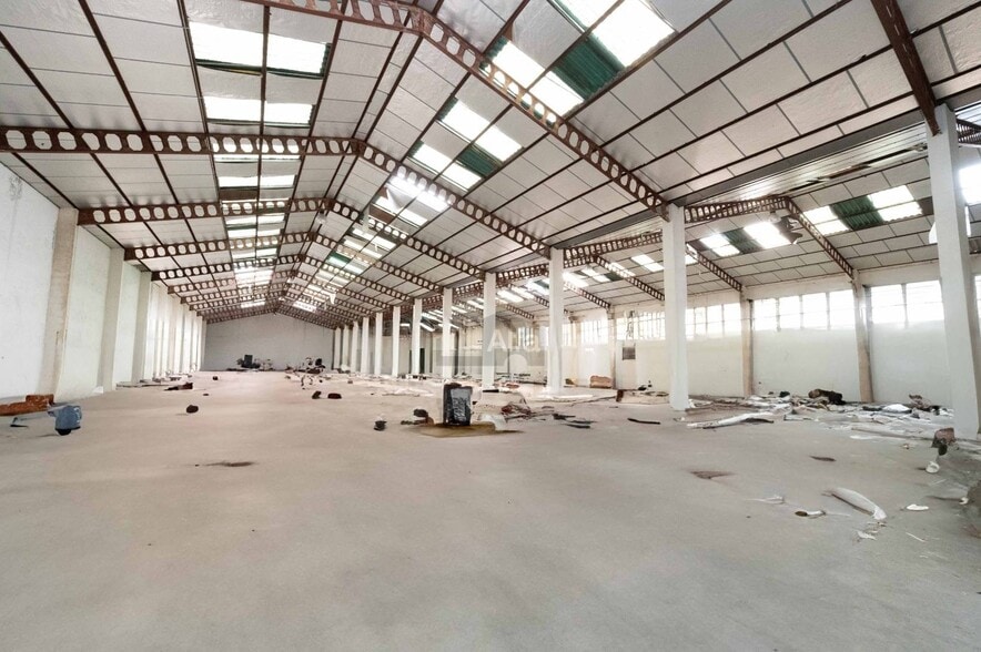 Nave en Torrejón de Ardoz, Madrid en venta - Foto del interior - Imagen 3 de 11