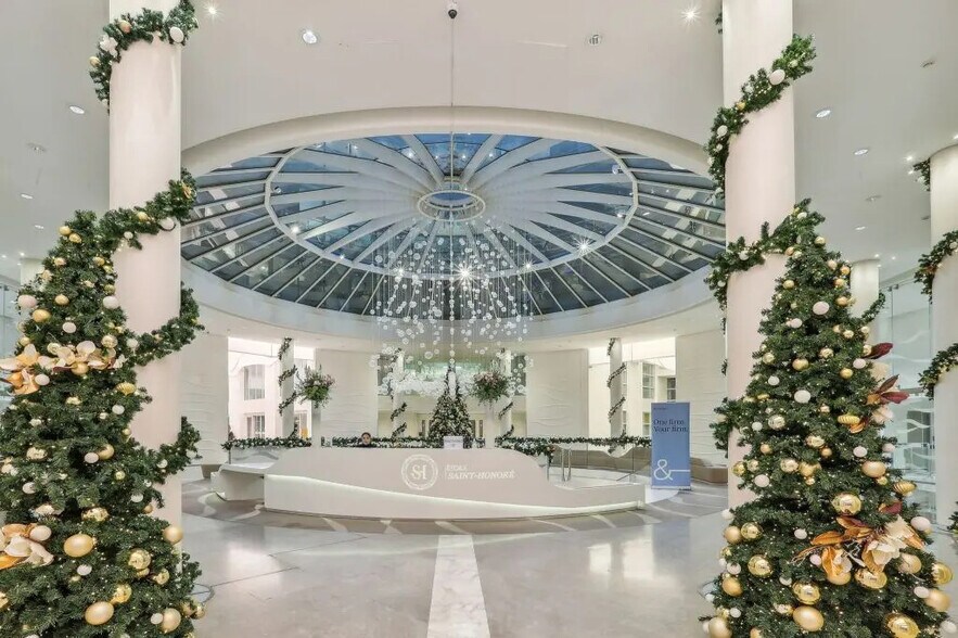 21-25 Rue Balzac, Paris en alquiler - Foto del edificio - Imagen 3 de 13