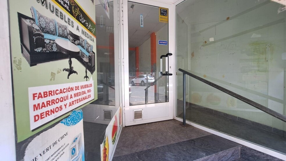 Local en Carcaixent, Valencia en venta - Foto del edificio - Imagen 3 de 11