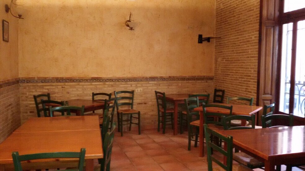 Local en València en venta - Foto del edificio - Imagen 3 de 26