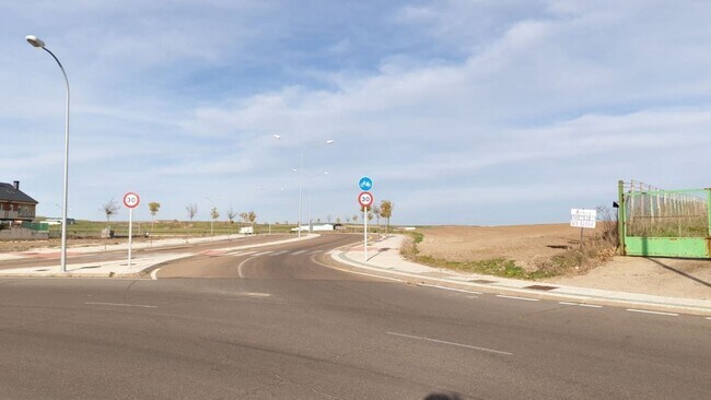 Más detalles de Parcela, 621, Villares de la Reina - Terreno en alquiler