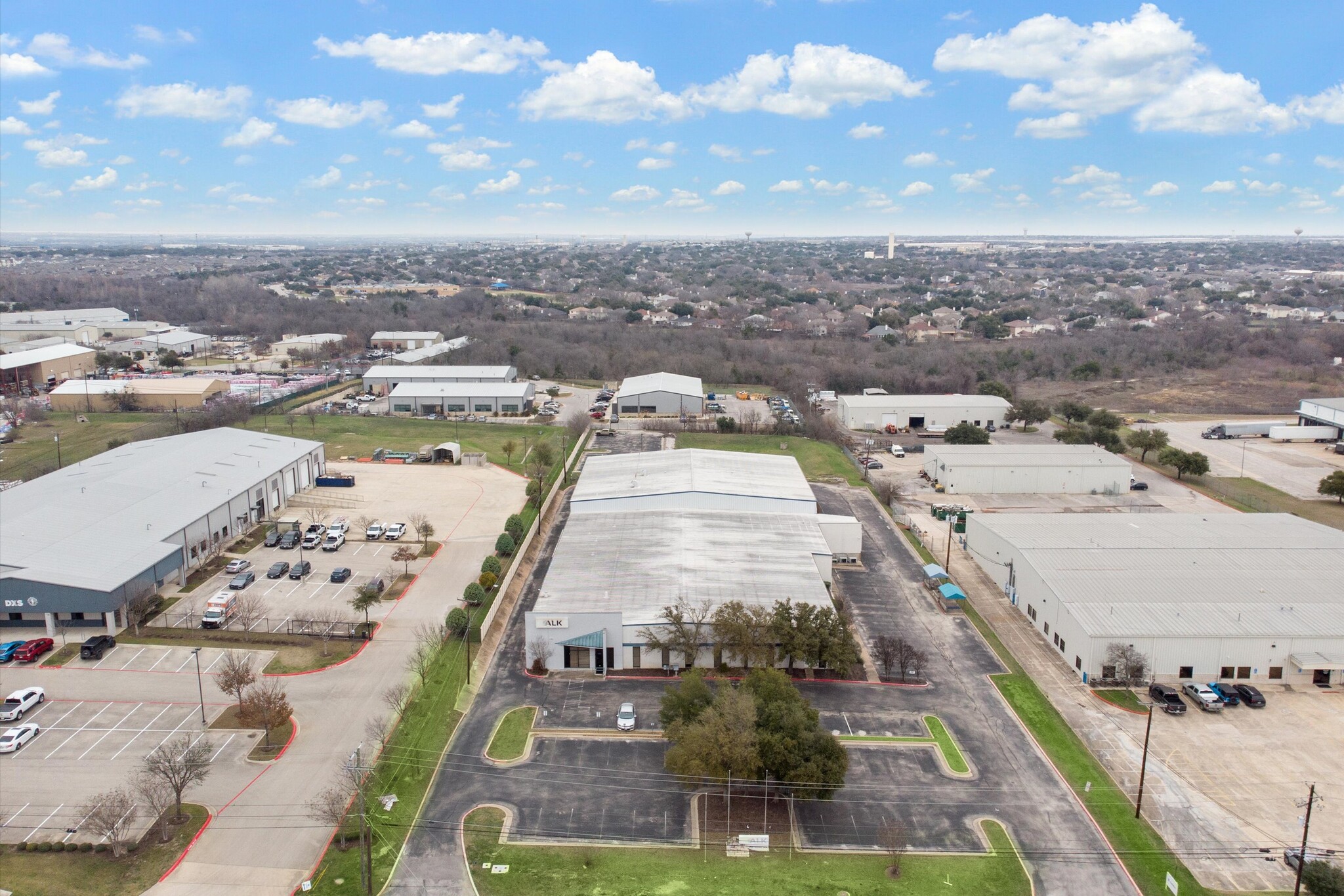 1700 Royston Ln, Round Rock, TX en alquiler Foto del edificio- Imagen 1 de 17