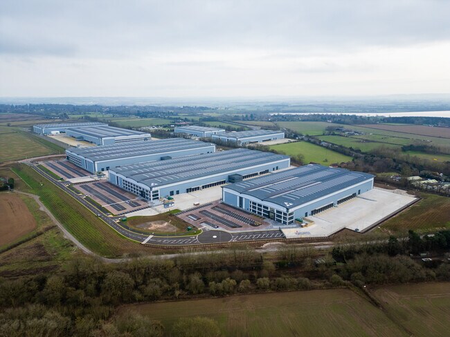 Más detalles de Coventry Rd, Rugby - Nave en alquiler