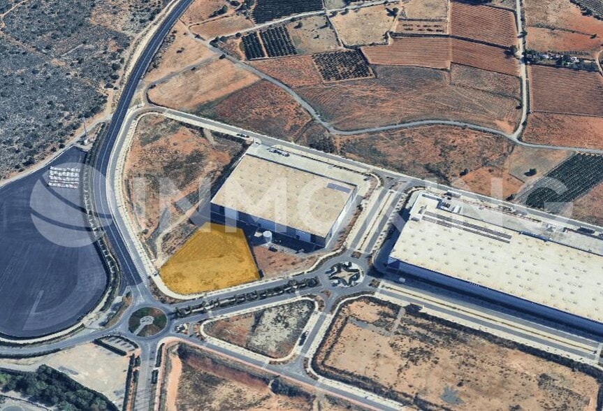 Terreno en Cheste, Valencia en venta - Vista aérea - Imagen 2 de 4