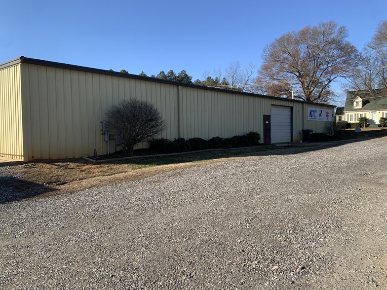 115 Barium Ln, Statesville, NC en alquiler - Foto del edificio - Imagen 2 de 5