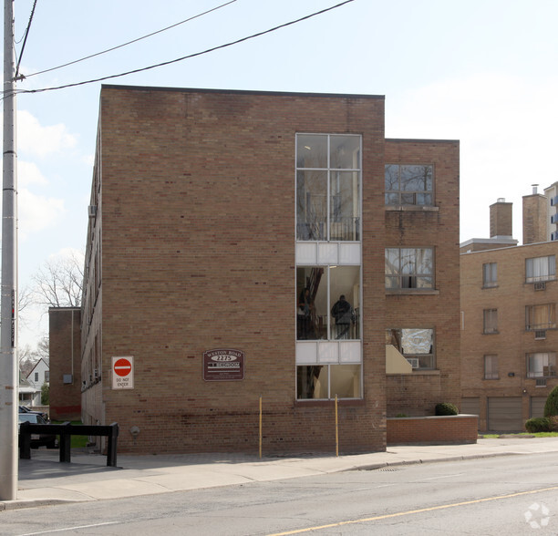 2275 Weston Rd, Toronto, ON en venta - Foto principal - Imagen 1 de 2