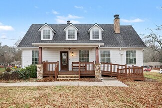 Más detalles de 783 Grove St N, Dahlonega, GA - Oficina en venta