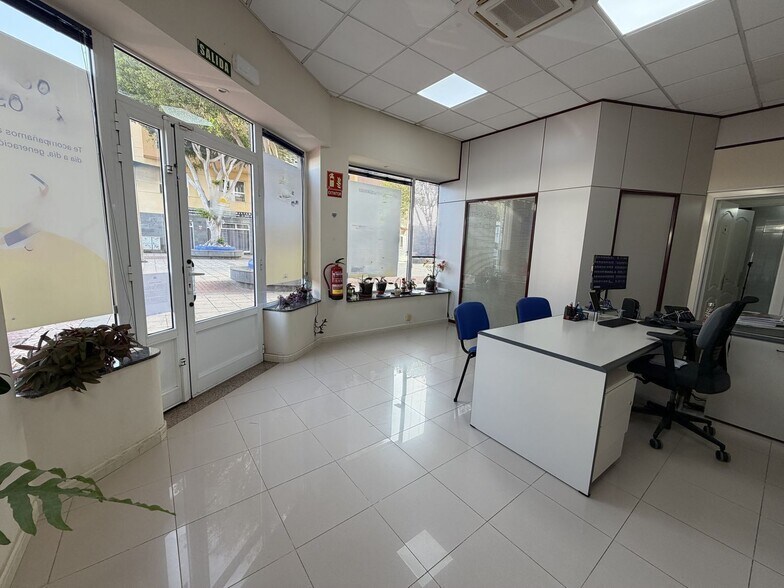 Local en Santa Lucía de Tirajana, Las Palmas en venta - Foto del interior - Imagen 1 de 18