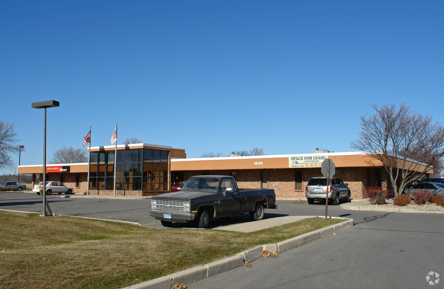 1600 E Madison Ave, Mankato, MN en alquiler - Foto del edificio - Imagen 3 de 40