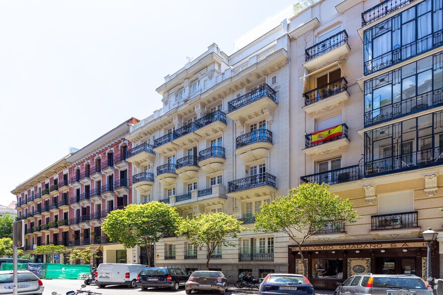 Oficina en Madrid, Madrid en alquiler - Foto del edificio - Imagen 3 de 3