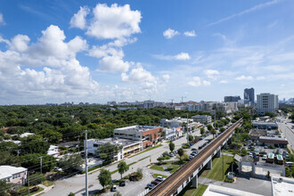 4675 Ponce De Leon Blvd, Coral Gables, FL - vista aérea  vista de mapa - Image1