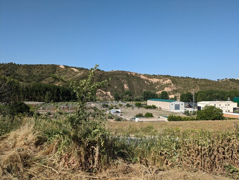 Lugar Extrarradio, Arenas del Rey, Granada en venta - Vista aérea - Imagen 3 de 22