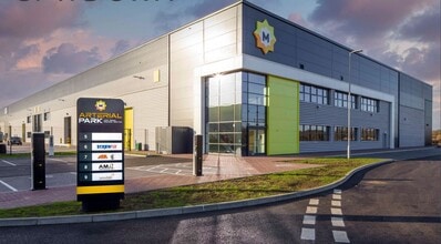 Arterial Rd, Rayleigh en alquiler Foto del edificio- Imagen 1 de 3