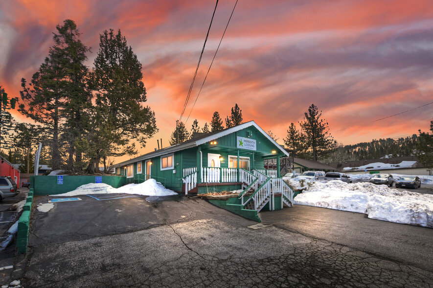 559 Bonanza Trail, Big Bear Lake, CA en venta - Foto del edificio - Imagen 1 de 15