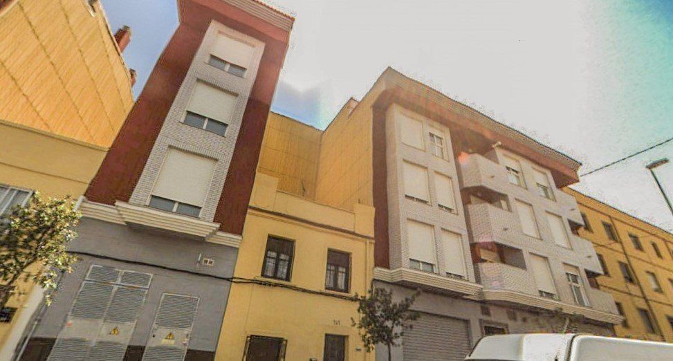 Avinguda de l'Alcora, Castellon, 163, Castelló de la Plana, Castellón en venta - Foto del edificio - Imagen 2 de 9