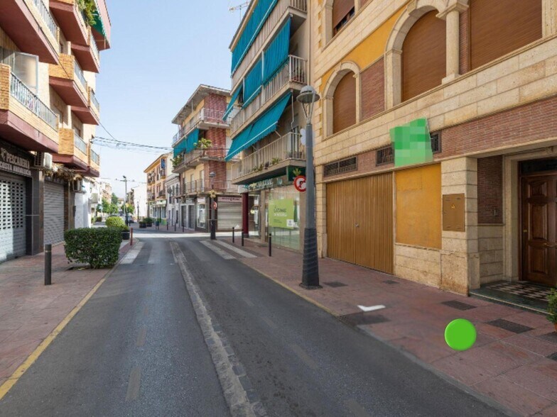 Local en Peligros, Granada en venta - Foto del edificio - Imagen 1 de 30