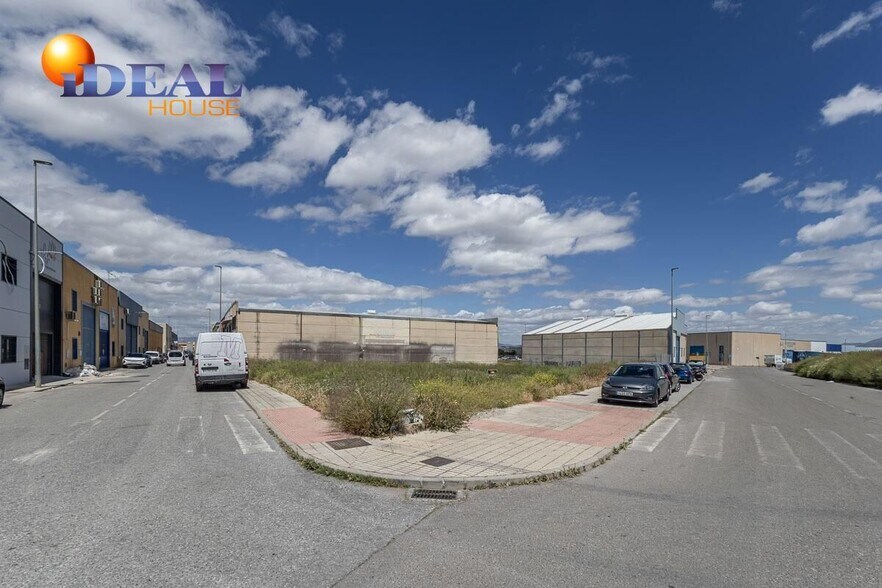 Paseo de las Andas, 7, Las Gabias, Granada en venta - Foto del edificio - Imagen 2 de 14
