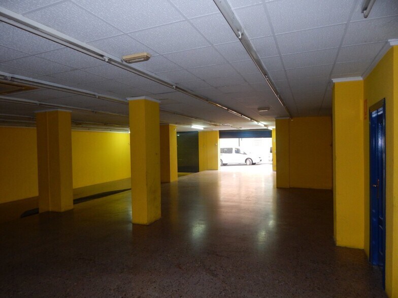 Local en Ontinyent, Valencia en venta - Foto del edificio - Imagen 3 de 10