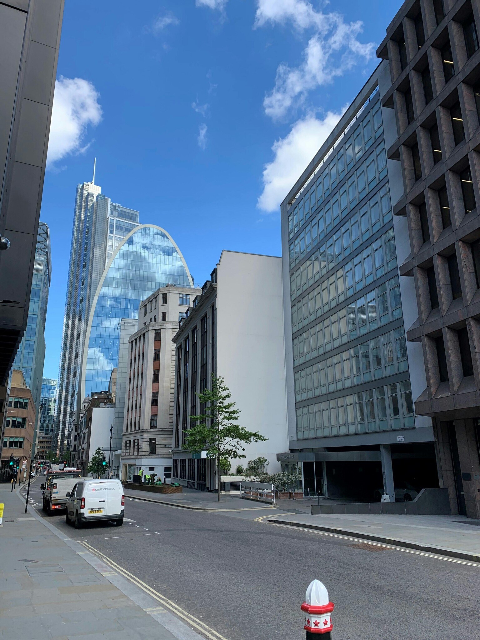 32-38 Dukes Pl, London en alquiler Foto del edificio- Imagen 1 de 8