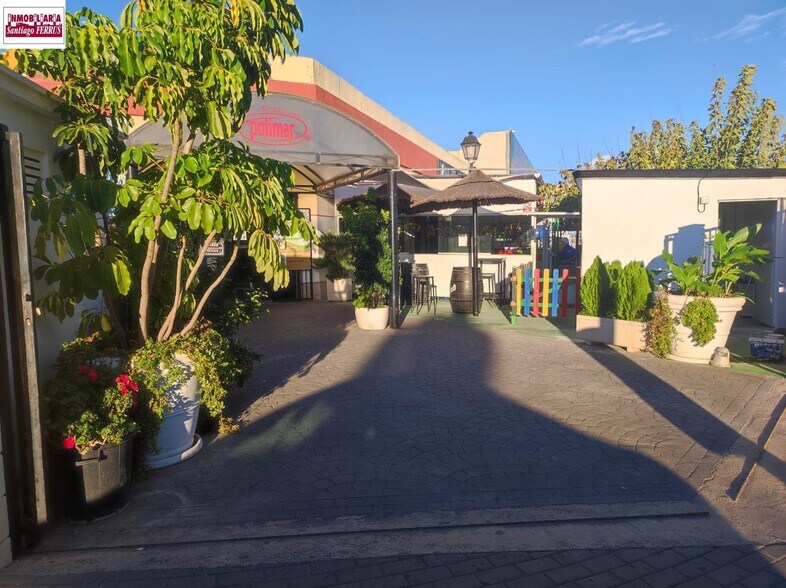Local en València en venta - Foto del edificio - Imagen 3 de 50