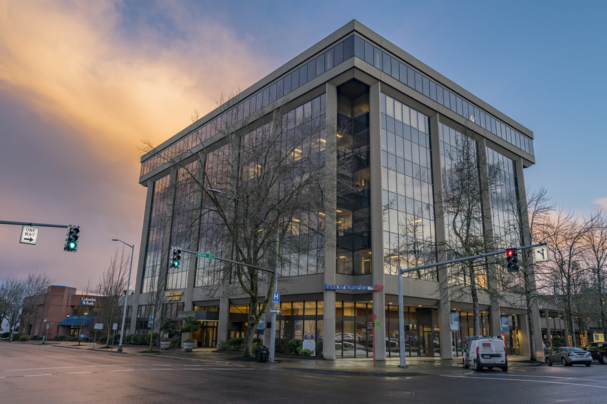 530 Center St NE, Salem, OR en alquiler - Foto del edificio - Imagen 1 de 6