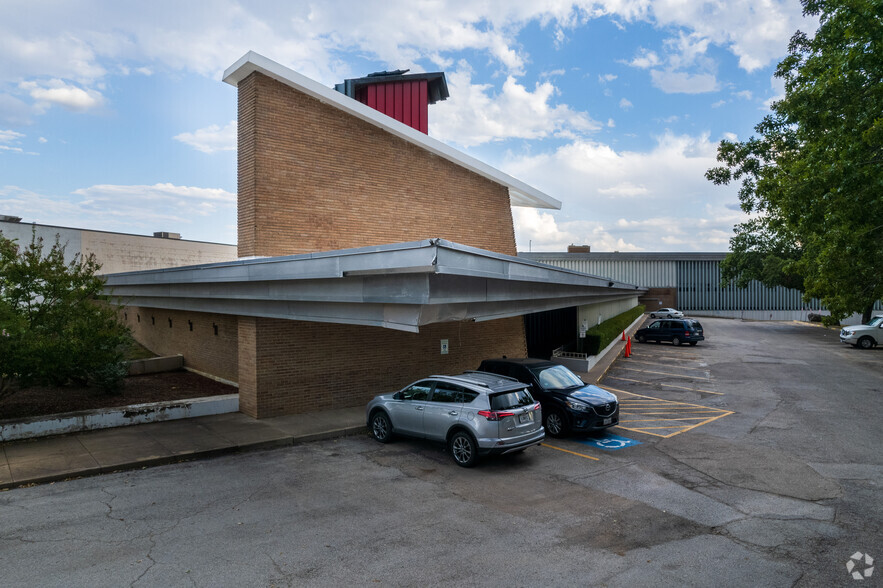 6421 Camp Bowie Blvd, Fort Worth, TX en alquiler - Foto del edificio - Imagen 1 de 8