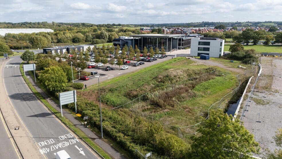 Howsmoor Ln, Bristol en venta - Foto del edificio - Imagen 3 de 6