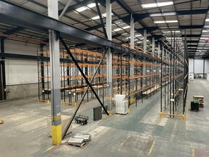 Arrow Trading Estate, Corporation Rd, Manchester en alquiler Foto del interior- Imagen 2 de 8