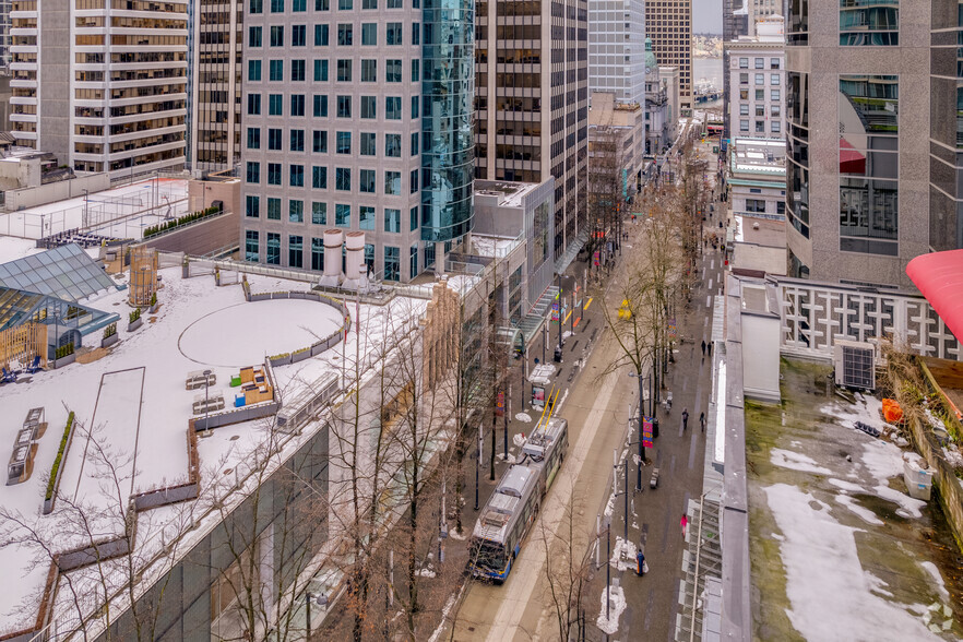 535 Granville St, Vancouver, BC en alquiler - Foto del edificio - Imagen 2 de 2