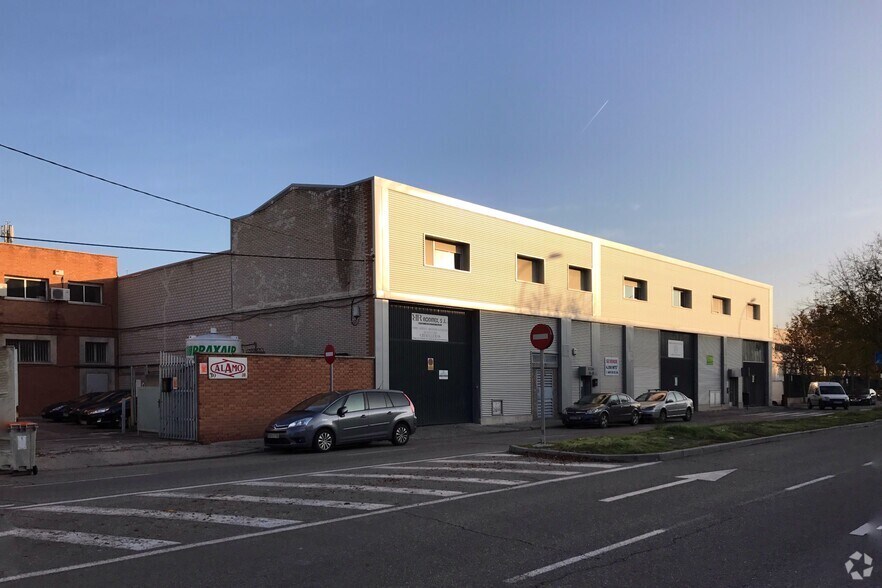 Calle de la Resina, 28, Madrid, Madrid en venta - Foto del edificio - Imagen 2 de 5