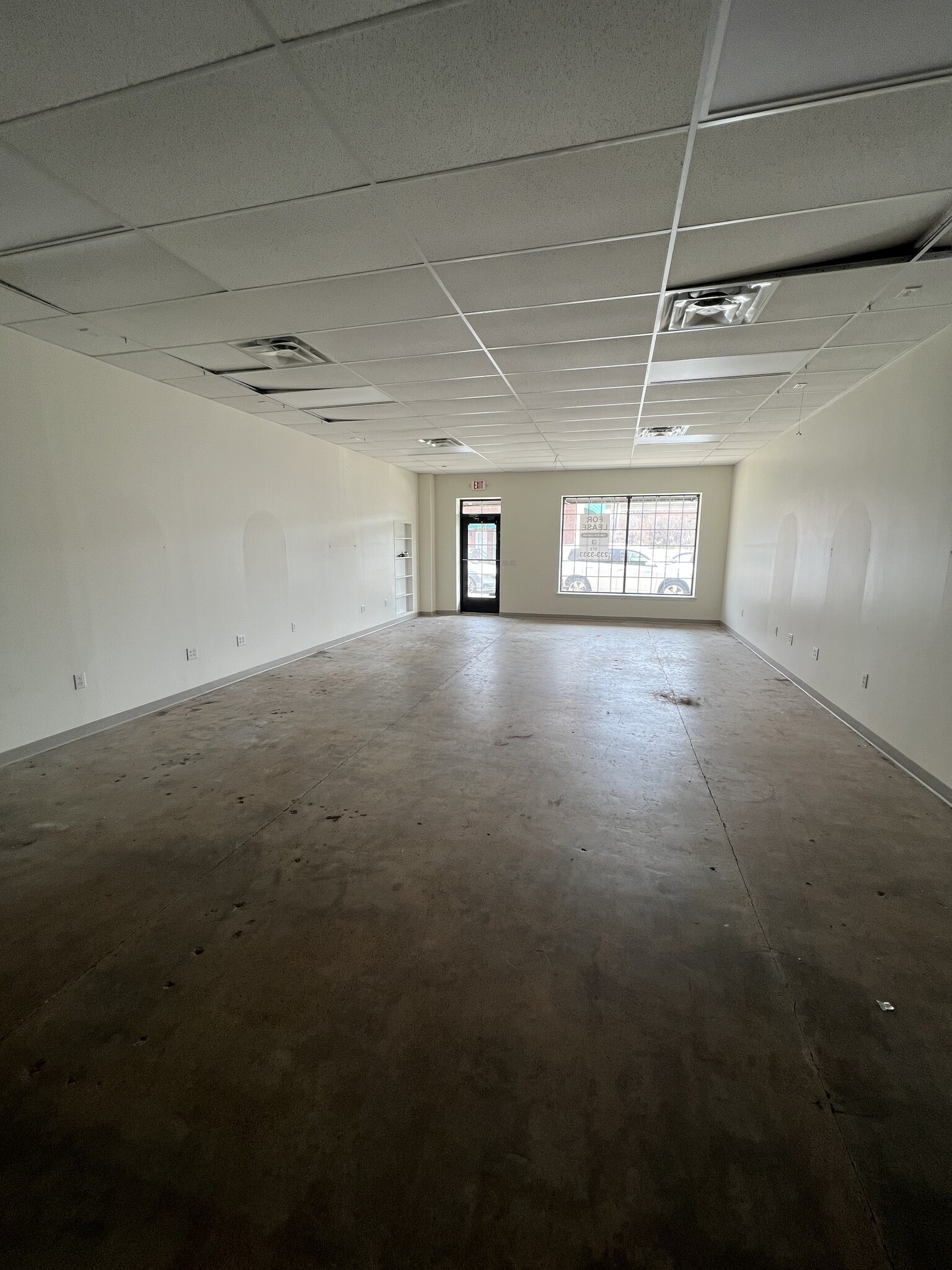 1014 S Broadway St, Carrollton, TX en alquiler Foto del interior- Imagen 1 de 5