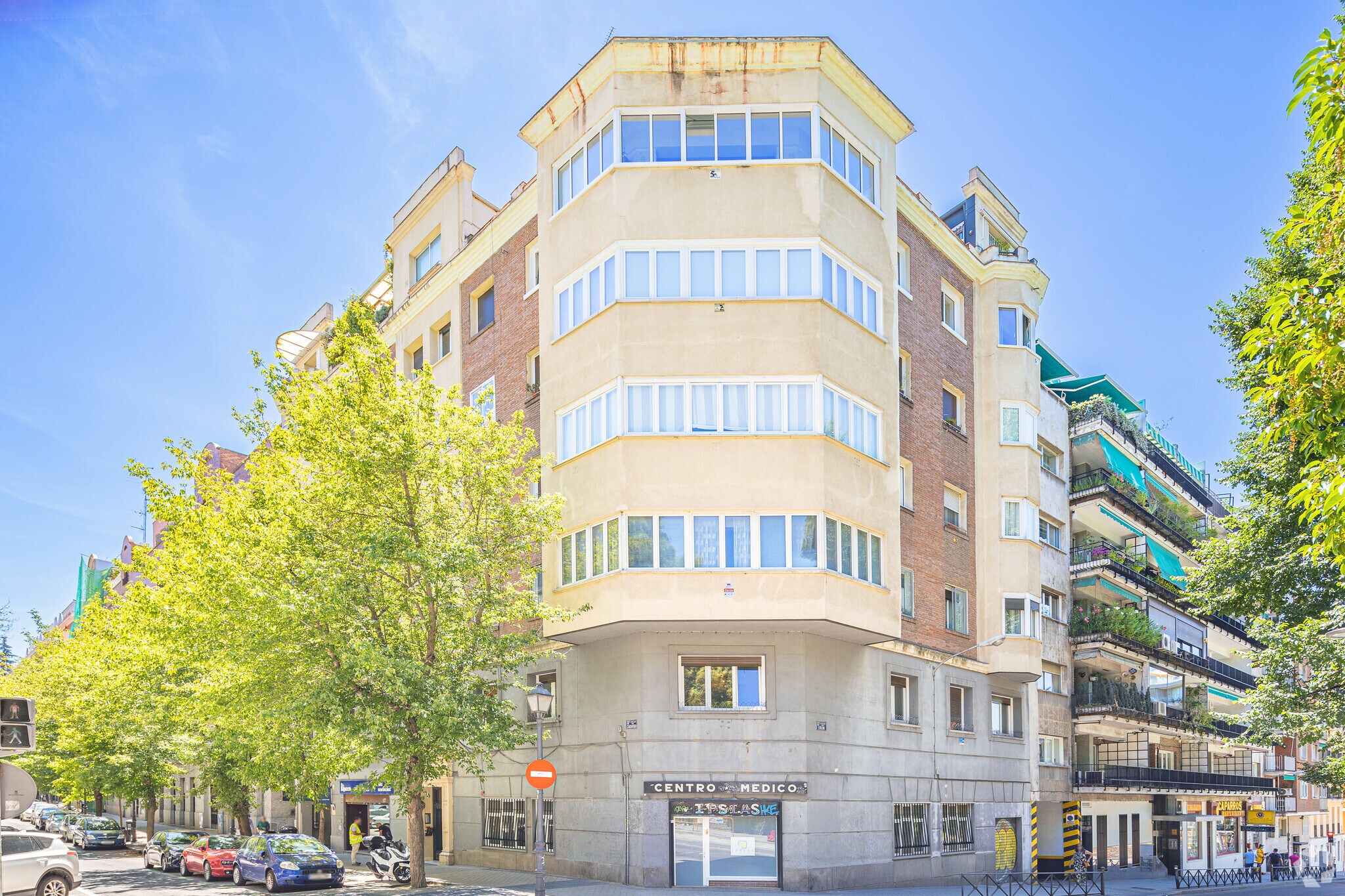 Edificio residencial en Madrid, Madrid en venta Foto principal- Imagen 1 de 3