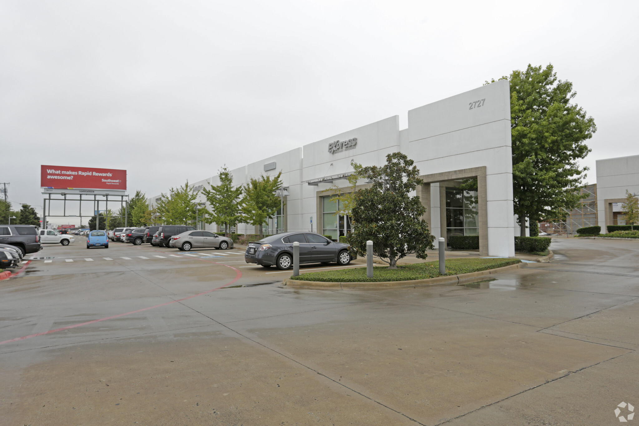 2727 W Mockingbird Ln, Dallas, TX en alquiler Foto del edificio- Imagen 1 de 18