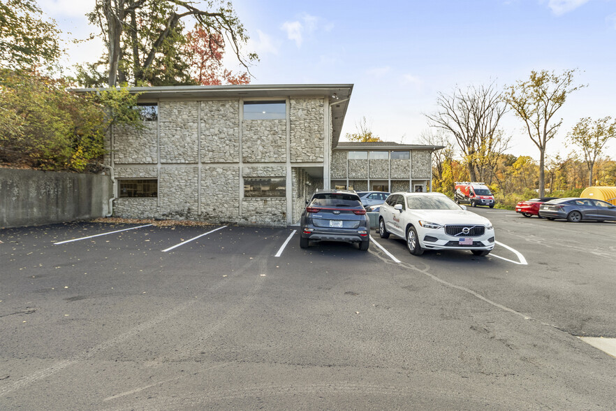 1717 E 116th St, Carmel, IN en alquiler - Foto del edificio - Imagen 2 de 11