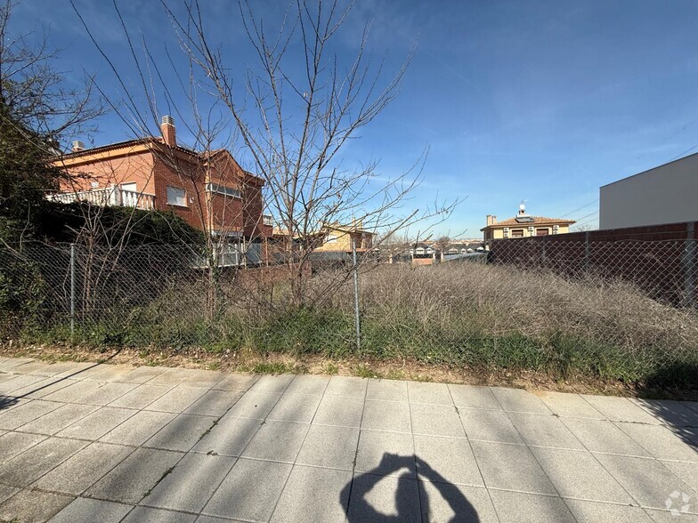 Terreno en Arroyomolinos, Madrid en venta - Foto del edificio - Imagen 2 de 3