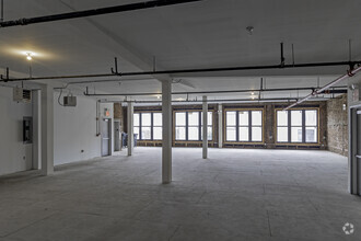 2918 Third Ave, Bronx, NY en alquiler Foto del interior- Imagen 2 de 5