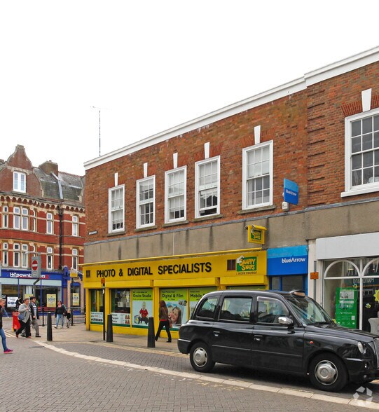 2 Broadway, Peterborough en alquiler - Foto del edificio - Imagen 3 de 3