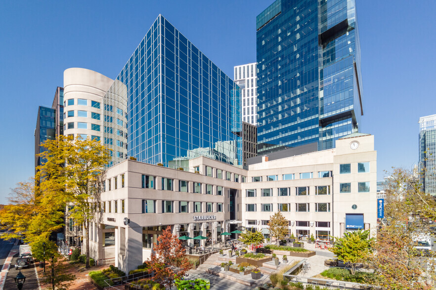 7200 Wisconsin Ave, Bethesda, MD en alquiler - Foto del edificio - Imagen 1 de 5