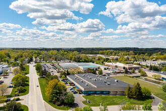 27003-27007 Hills Tech Ct, Farmington Hills, MI - VISTA AÉREA  vista de mapa - Image1