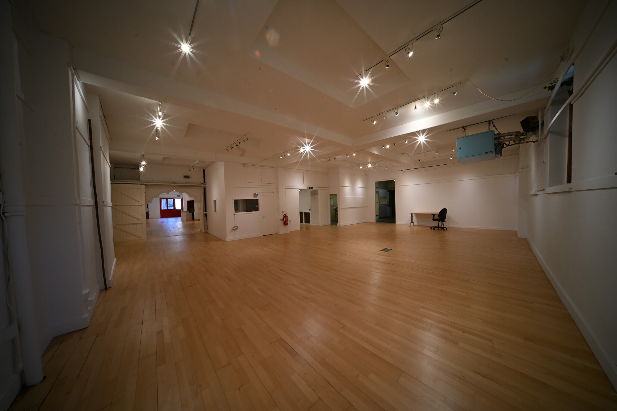 21-23 St. Leonards Ln, Edinburgh en venta Foto del interior- Imagen 1 de 3